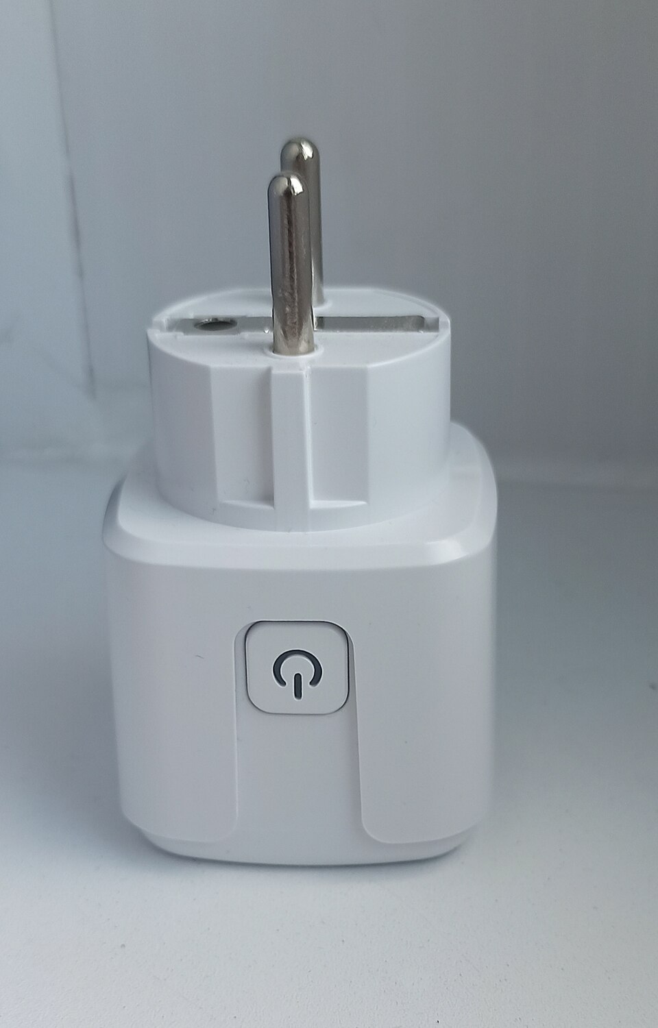 Wi-Fi Smart Plug