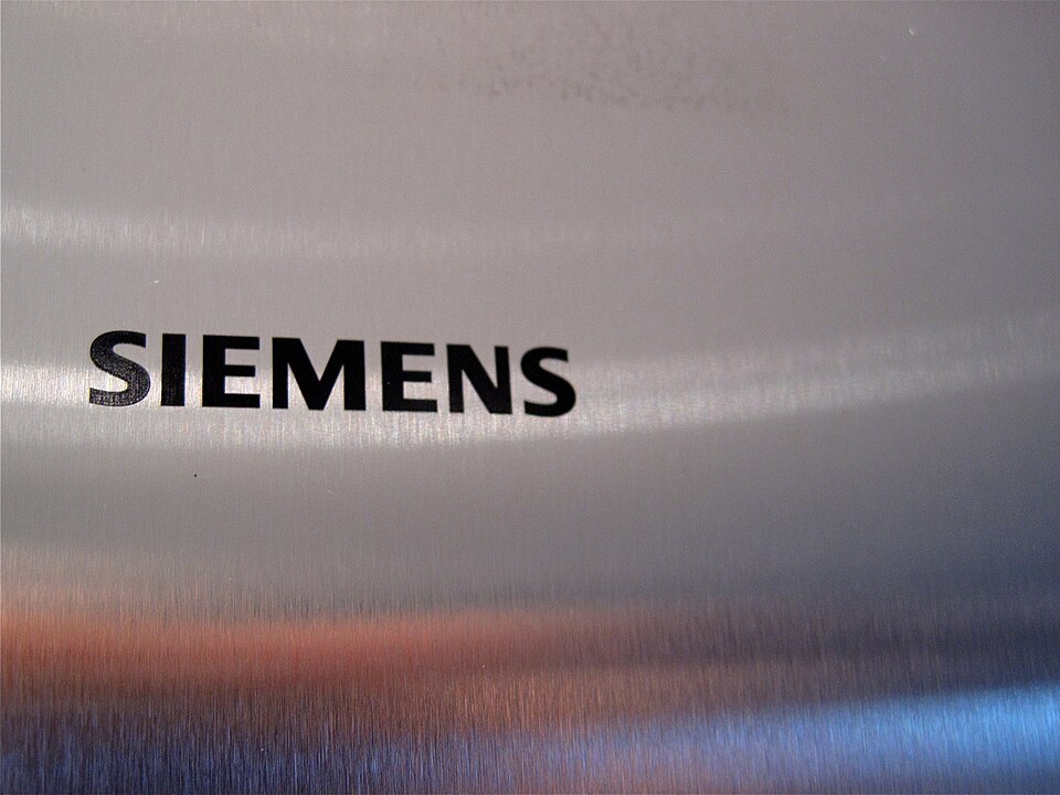 Commercial Kitchen Exhaust Hood